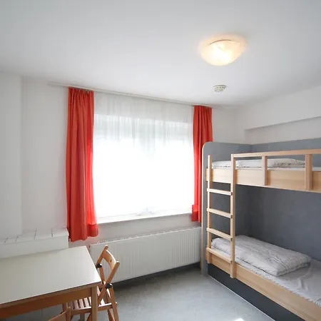 Hostel Djh *